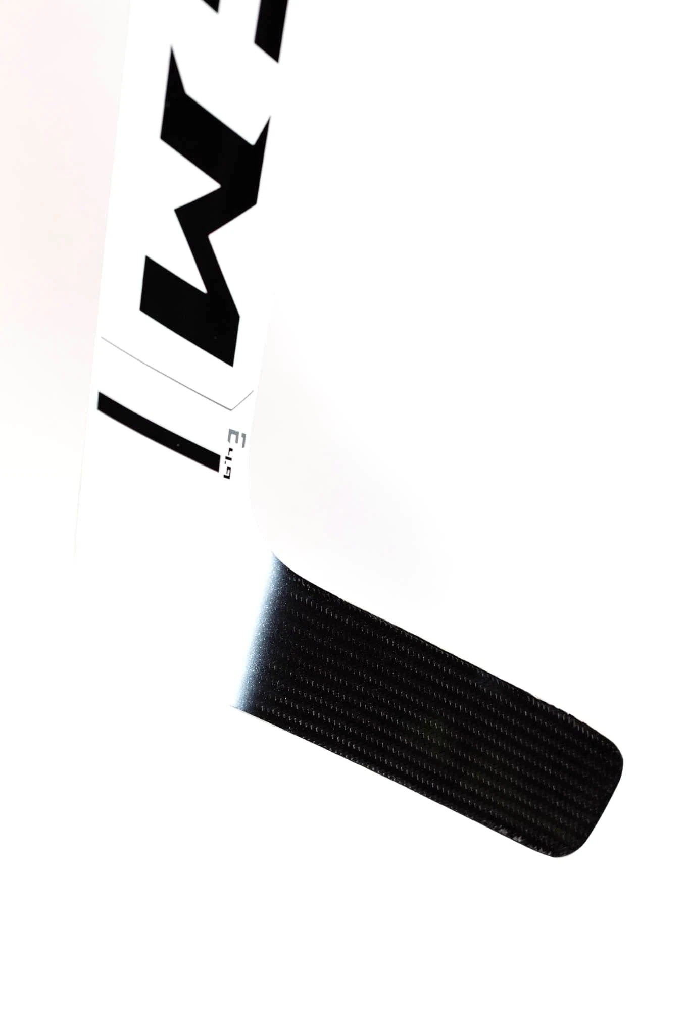 CCM Extreme Flex E4.9 Intermediate Goalie Stick 7 CCM Extreme Flex E4.9 Intermediate Goalie Stick - Image 5