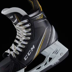 CCM Super Tacks AS1 Senior Hockey Skates 28 CCM Super Tacks AS1 Senior Hockey Skates -Baue Hockey Shop ccm hockey skates ccm super tacks as1 senior hockey skates 4528254189634