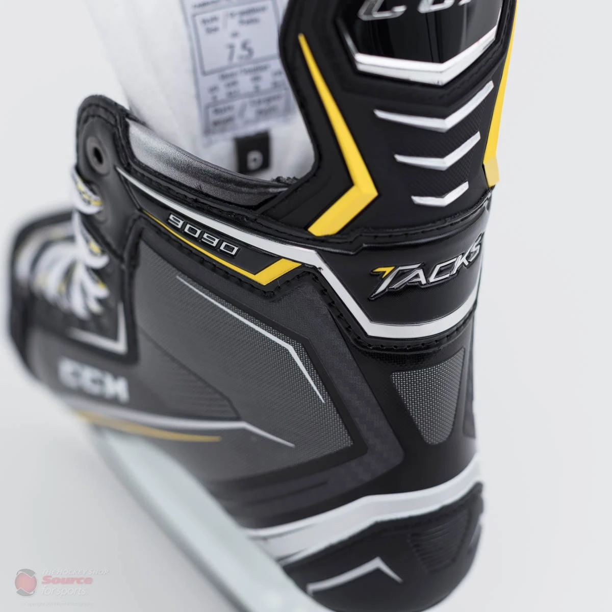 CCM Tacks 9090 Junior Hockey Skates 7 CCM Tacks 9090 Junior Hockey Skates - Image 5