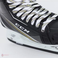 CCM Tacks 9090 Senior Hockey Skates -Baue Hockey Shop ccm hockey skates ccm tacks 9090 senior hockey skates 4566114828354