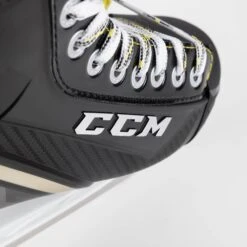 CCM Tacks AS560 Junior Hockey Skates -Baue Hockey Shop ccm hockey skates ccm tacks as560 junior hockey skates 29106041323586