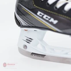 CCM Tacks Vector Junior Skates (2018) 27 CCM Tacks Vector Junior Skates (2018) -Baue Hockey Shop ccm hockey skates ccm tacks vector junior skates 2018 4566185803842