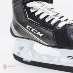 CCM Tacks Vector Plus Junior Hockey Skates (2018) -Baue Hockey Shop ccm hockey skates ccm tacks vector plus junior hockey skates 2018 4566184984642