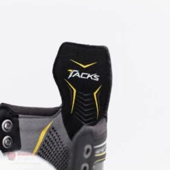 CCM Tacks Vector Plus Junior Hockey Skates (2018) -Baue Hockey Shop ccm hockey skates ccm tacks vector plus junior hockey skates 2018 4566185115714