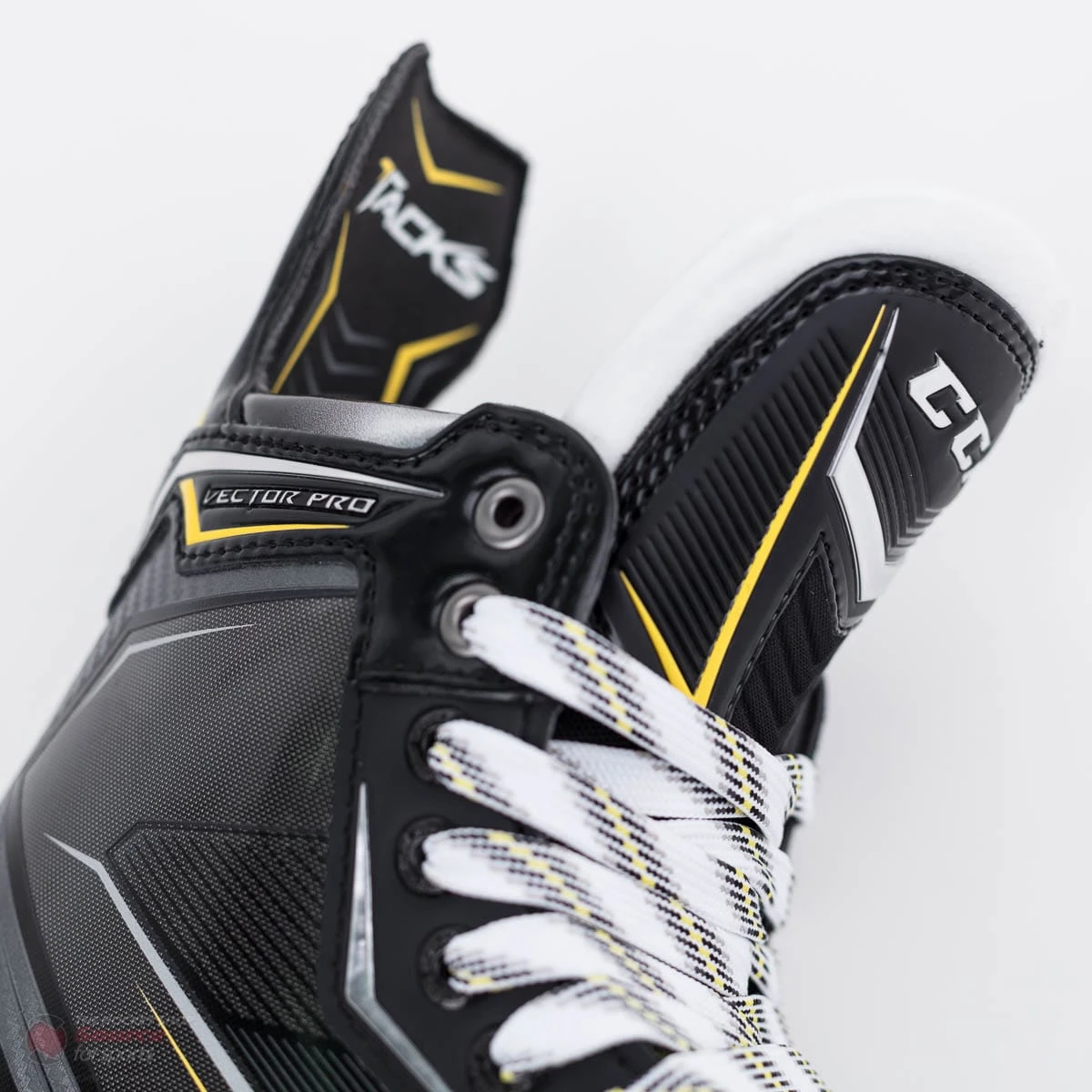 CCM Tacks Vector Pro Senior Hockey Skates (2018) 10 CCM Tacks Vector Pro Senior Hockey Skates (2018) - Image 8