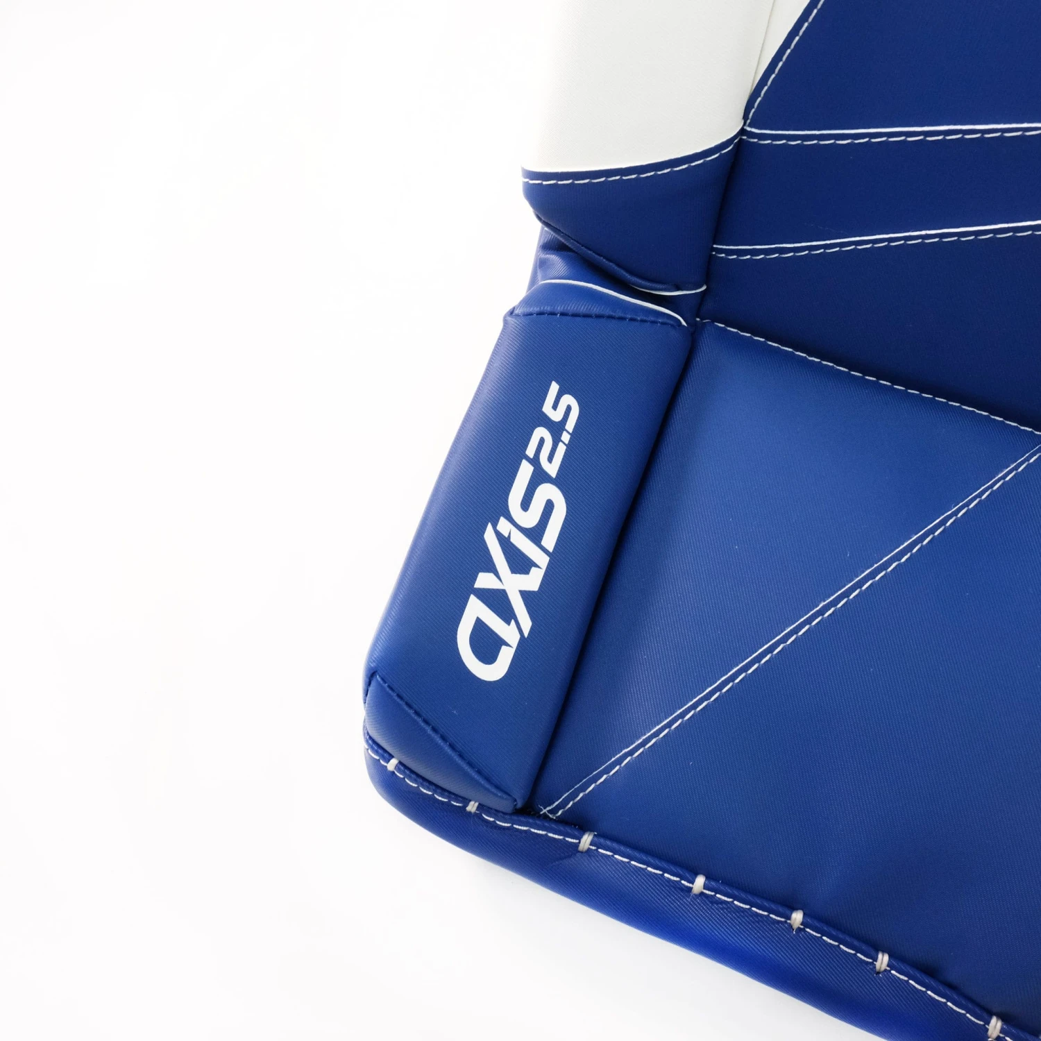 CCM Axis 2.5 Junior Goalie Leg Pads 10 CCM Axis 2.5 Junior Goalie Leg Pads - Image 8