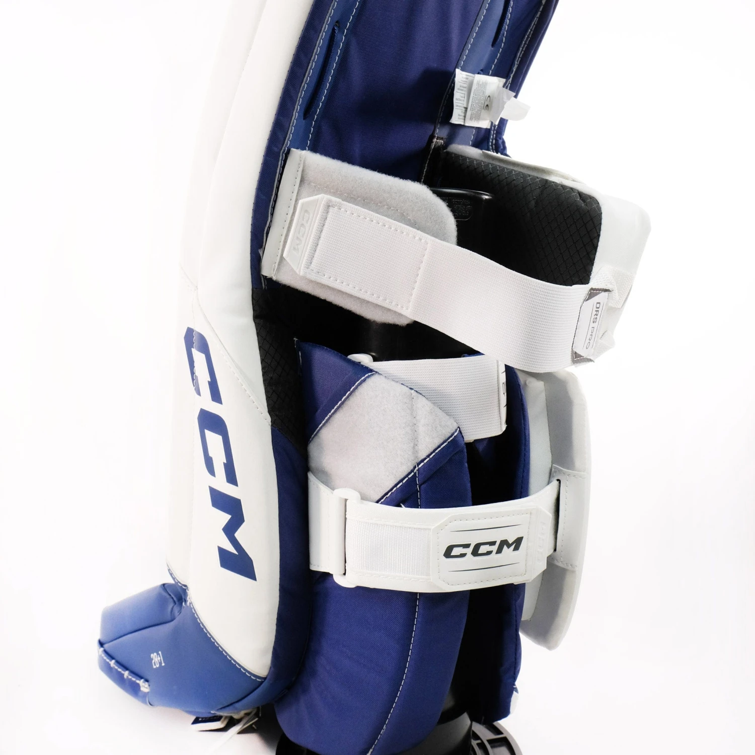 CCM Axis 2.5 Junior Goalie Leg Pads 9 CCM Axis 2.5 Junior Goalie Leg Pads - Image 7