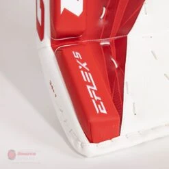 CCM Extreme Flex 5 Senior Goalie Leg Pads -Baue Hockey Shop ccm leg pads ccm extreme flex 5 senior goalie leg pads 27972533813314