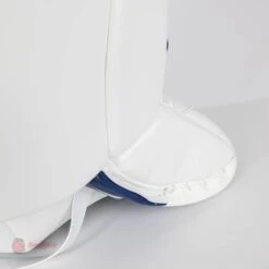 CCM Extreme Flex E5.5 Junior Goalie Leg Pads 39 CCM Extreme Flex E5.5 Junior Goalie Leg Pads -Baue Hockey Shop ccm leg pads ccm extreme flex e5 5 junior goalie leg pads 27988492714050