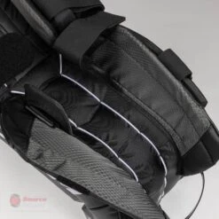 CCM Extreme Flex E5.5 Junior Goalie Leg Pads - Source Exclusive -Baue Hockey Shop ccm leg pads ccm extreme flex e5 5 junior goalie leg pads source exclusive 28238250868802