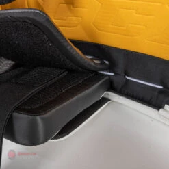 CCM Extreme Flex E5.9 Senior Goalie Leg Pads -Baue Hockey Shop ccm leg pads ccm extreme flex e5 9 senior goalie leg pads 27988495335490