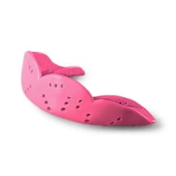 CCM SISU Aero Senior Mouthguard -Baue Hockey Shop ccm mouth guards ccm sisu aero senior mouthguard pink s 29032341340226