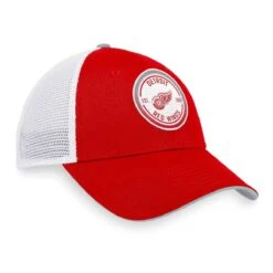 Detroit Red Wings Fanatics Iconic Gradient Structured Trucker Hat -Baue Hockey Shop fanatics hats detroit red wings fanatics iconic gradient structured trucker hat osfa 29636194336834
