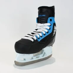 TRUE Player Junior Hockey Skates - Pro Stock - VH Holder - Blue Side - Size 4 -Baue Hockey Shop true hockey skates true player junior hockey skates pro stock vh holder blue side size 4 4 r standard 15186620317762
