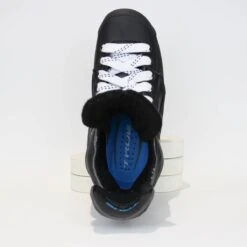 TRUE Player Junior Hockey Skates - Pro Stock - VH Holder - Felt Liner - Size 5 -Baue Hockey Shop true hockey skates true player junior hockey skates pro stock vh holder felt liner size 5 5 r standard 15186586632258