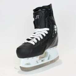 TRUE Player Junior Hockey Skates - Pro Stock - VH Holder - "JT" - Size 5 -Baue Hockey Shop true hockey skates true player junior hockey skates pro stock vh holder jt size 5 5 r standard 15186605146178
