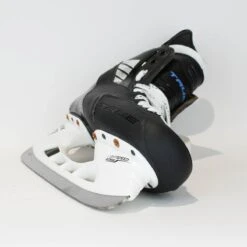 TRUE Player Senior Hockey Skates - Pro Stock - Edge Holder - Beige Liner - Size 9 -Baue Hockey Shop true hockey skates true player senior hockey skates pro stock edge holder beige liner size 9 9 r standard 15187074023490