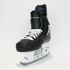 TRUE Player Senior Hockey Skates - Pro Stock - Shift Holder - Lightweight Tongue - Size 8 -Baue Hockey Shop true hockey skates true player senior hockey skates pro stock shift holder lightweight tongue size 8 8 r standard 15187099975746