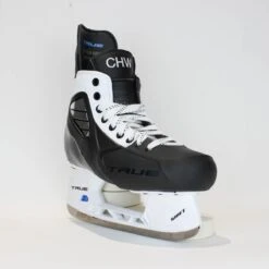 TRUE Player Senior Hockey Skates - Pro Stock - Shift Holder - White Side - "CHW" - Size 7 -Baue Hockey Shop true hockey skates true player senior hockey skates pro stock shift holder white side chw size 7 7 r standard 15187116458050