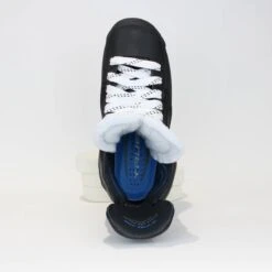 TRUE Player Senior Hockey Skates - Pro Stock - VH Holder - White Felt Tongue - Size 7 -Baue Hockey Shop true hockey skates true player senior hockey skates pro stock vh holder white felt tongue size 7 7 r standard 15186691850306