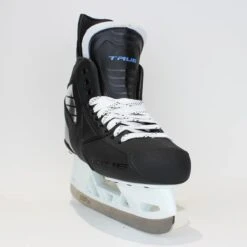 TRUE Player Senior Hockey Skates - Pro Stock - VH Holder - White Felt Tongue - Size 8 -Baue Hockey Shop true hockey skates true player senior hockey skates pro stock vh holder white felt tongue size 8 8 r standard 15186688507970