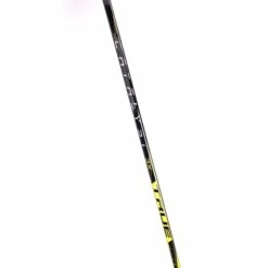 TRUE Catalyst 3X Junior Hockey Stick S21 - 40 Flex -Baue Hockey Shop true hockey sticks true catalyst 3x junior hockey stick 40 flex 28797103964226