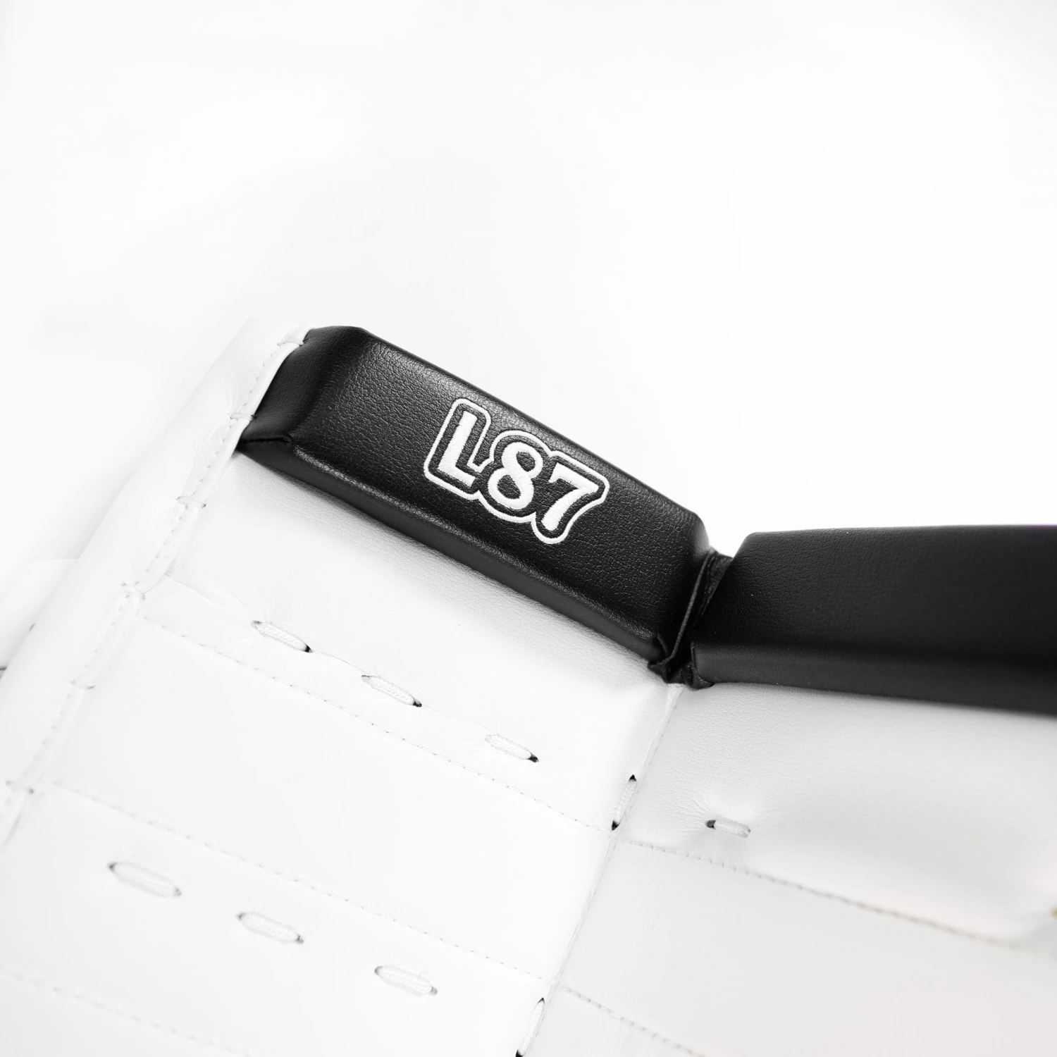 TRUE L87 Senior Goalie Leg Pads - Domestic 5 TRUE L87 Senior Goalie Leg Pads - Domestic - Image 3