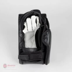 Vaughn Velocity V9 Pro Carbon Senior Goalie Blocker - Vintage Graphic 34 Vaughn Velocity V9 Pro Carbon Senior Goalie Blocker - Vintage Graphic -Baue Hockey Shop vaughn blockers vaughn velocity v9 pro carbon senior goalie blocker vintage graphic 28267737710658