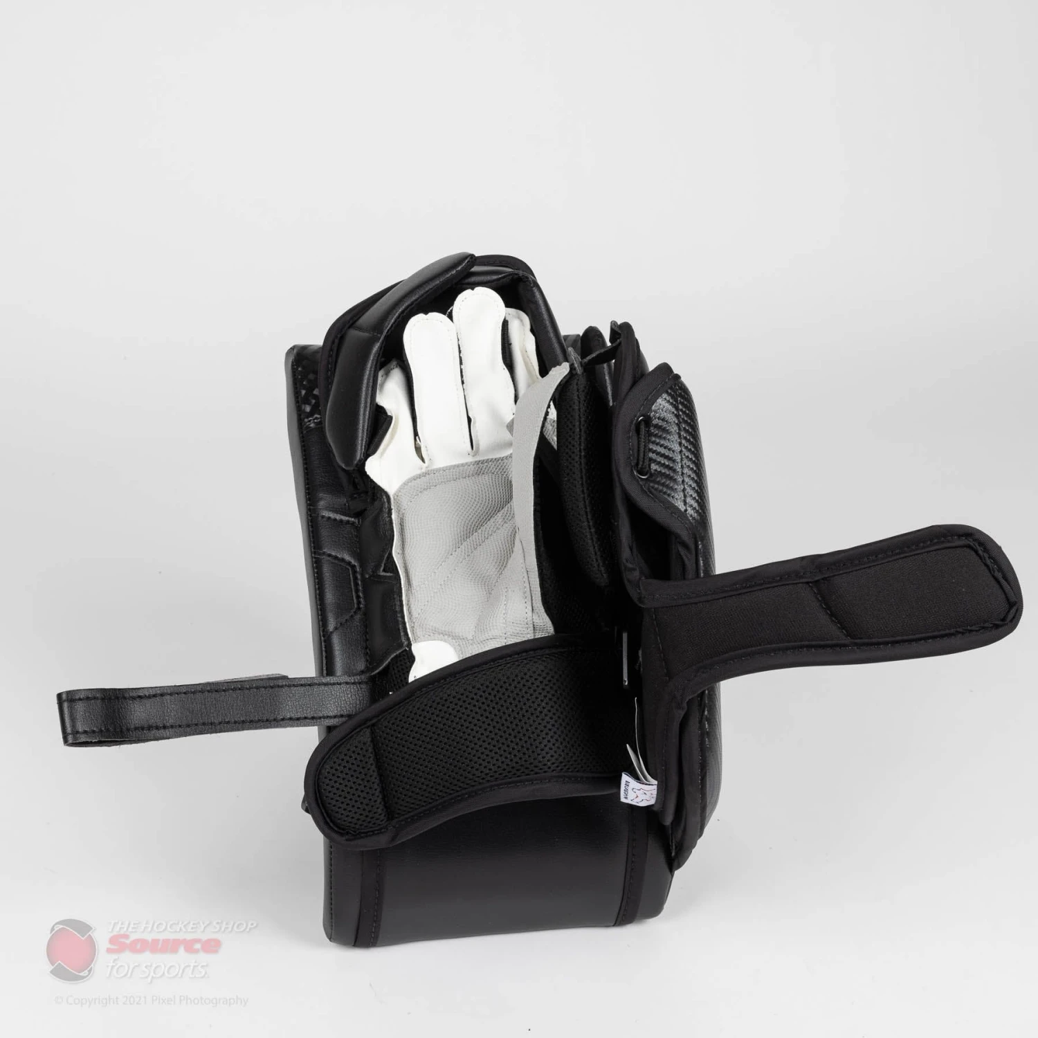 Vaughn Velocity V9 Pro Carbon Senior Goalie Blocker - Vintage Graphic 16 Vaughn Velocity V9 Pro Carbon Senior Goalie Blocker - Vintage Graphic - Image 14