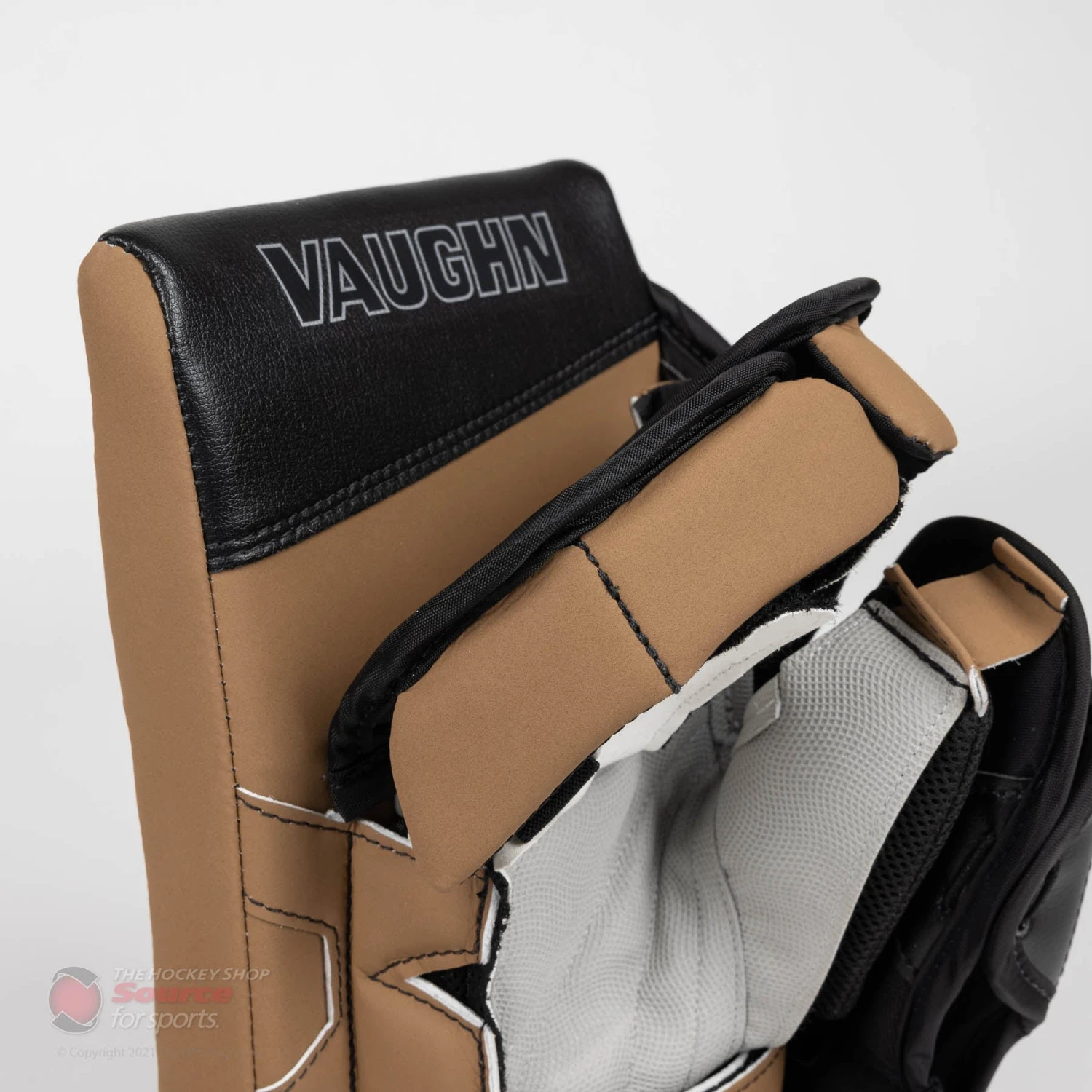 Vaughn Velocity V9 Pro Carbon Senior Goalie Blocker - Vintage Graphic 20 Vaughn Velocity V9 Pro Carbon Senior Goalie Blocker - Vintage Graphic - Image 18