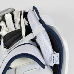 Vaughn Ventus SLR3 Pro Carbon Senior Goalie Blocker -Baue Hockey Shop vaughn blockers vaughn ventus slr3 pro carbon senior goalie blocker 29106341773378