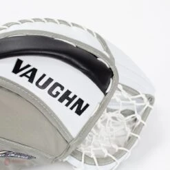 Vaughn Velocity Pro V Elite 2 Pro Carbon Senior Goalie Catcher -Baue Hockey Shop vaughn catchers vaughn velocity pro v elite 2 pro carbon senior goalie catcher 5670450921538