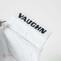 Vaughn Velocity V9 Pro Senior Goalie Catcher -Baue Hockey Shop vaughn catchers vaughn velocity v9 pro senior goalie catcher 14508920668226