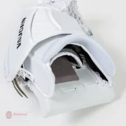 Vaughn Velocity V9 Pro Senior Goalie Catcher -Baue Hockey Shop vaughn catchers vaughn velocity v9 pro senior goalie catcher 14508920766530