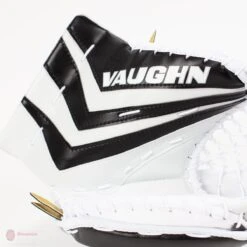 Vaughn Ventus SLR2-ST Junior Goalie Catcher -Baue Hockey Shop vaughn catchers vaughn ventus slr2 st junior goalie catcher 5670466027586