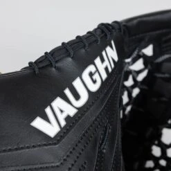 Vaughn Ventus SLR3 Junior Goalie Catcher -Baue Hockey Shop vaughn catchers vaughn ventus slr3 junior goalie catcher 29106354618434