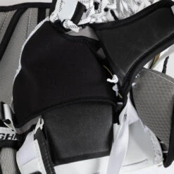 Vaughn Ventus SLR3 Pro Senior Goalie Catcher 33 Vaughn Ventus SLR3 Pro Senior Goalie Catcher -Baue Hockey Shop vaughn catchers vaughn ventus slr3 pro senior goalie catcher 29106364219458