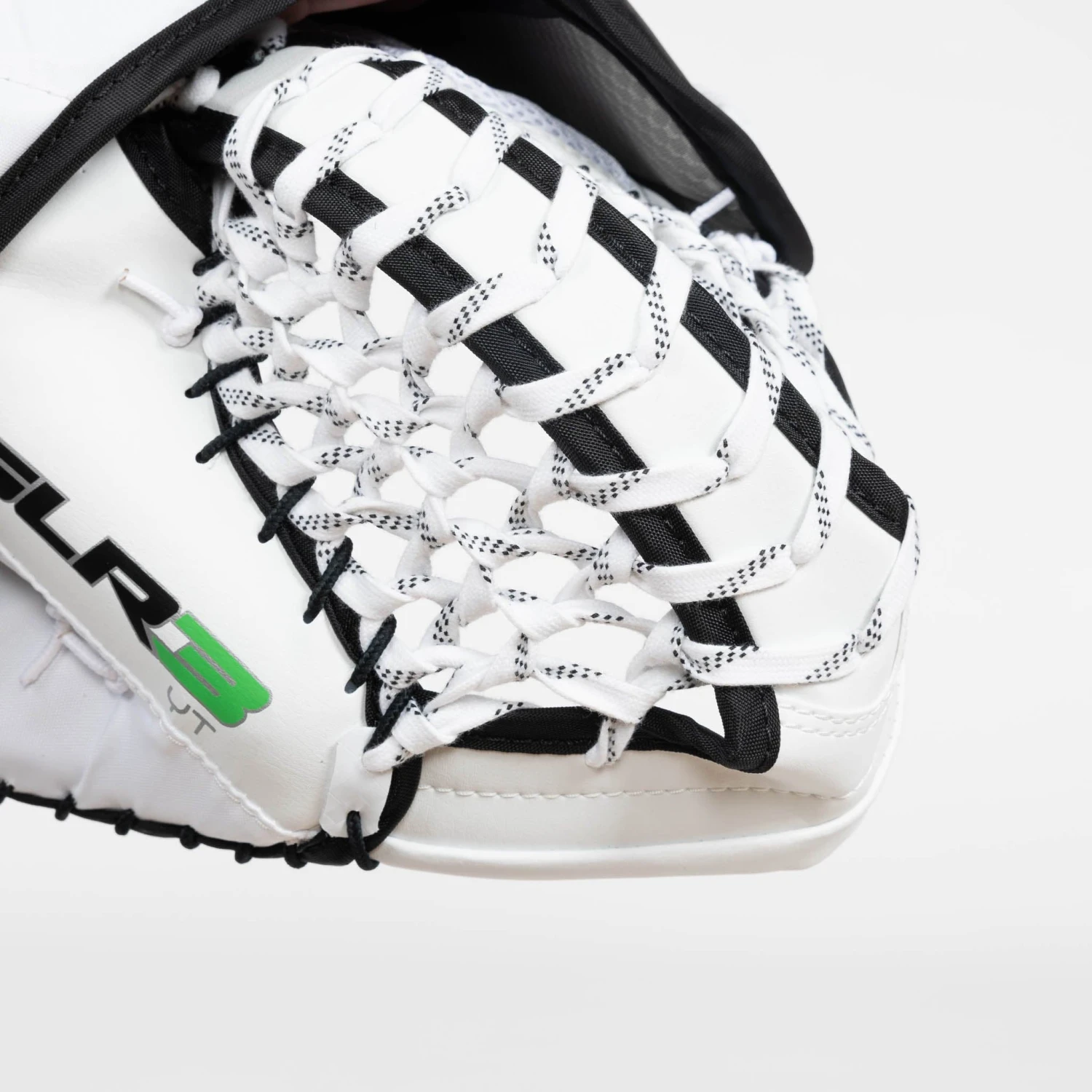 Vaughn Ventus SLR3 Youth Goalie Catcher 7 Vaughn Ventus SLR3 Youth Goalie Catcher - Image 5