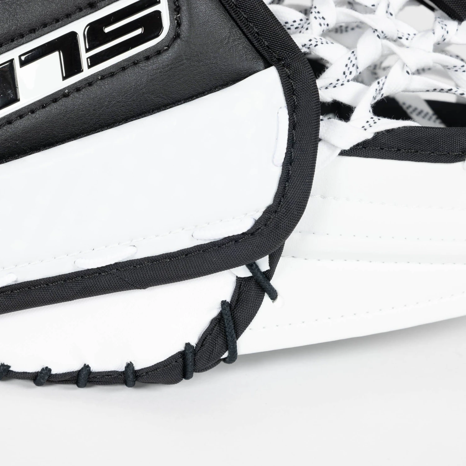 Vaughn Ventus SLR3 Youth Goalie Catcher 18 Vaughn Ventus SLR3 Youth Goalie Catcher - Image 16