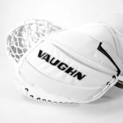 Vaughn Ventus T8800 Pro Carbon W/ V6 Graphic Senior Goalie Catcher -Baue Hockey Shop vaughn catchers vaughn ventus t8800 pro carbon w v6 graphic senior goalie catcher white regular 30365166600258