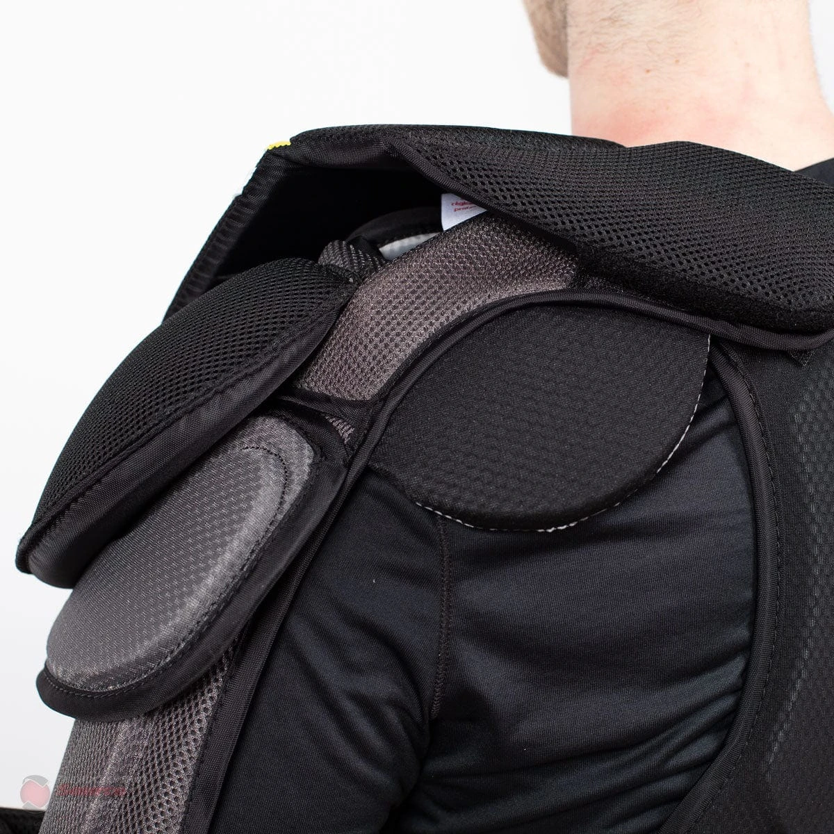 Vaughn Ventus SLR2 Pro Senior Chest & Arm Protector 11 Vaughn Ventus SLR2 Pro Senior Chest & Arm Protector - Image 9