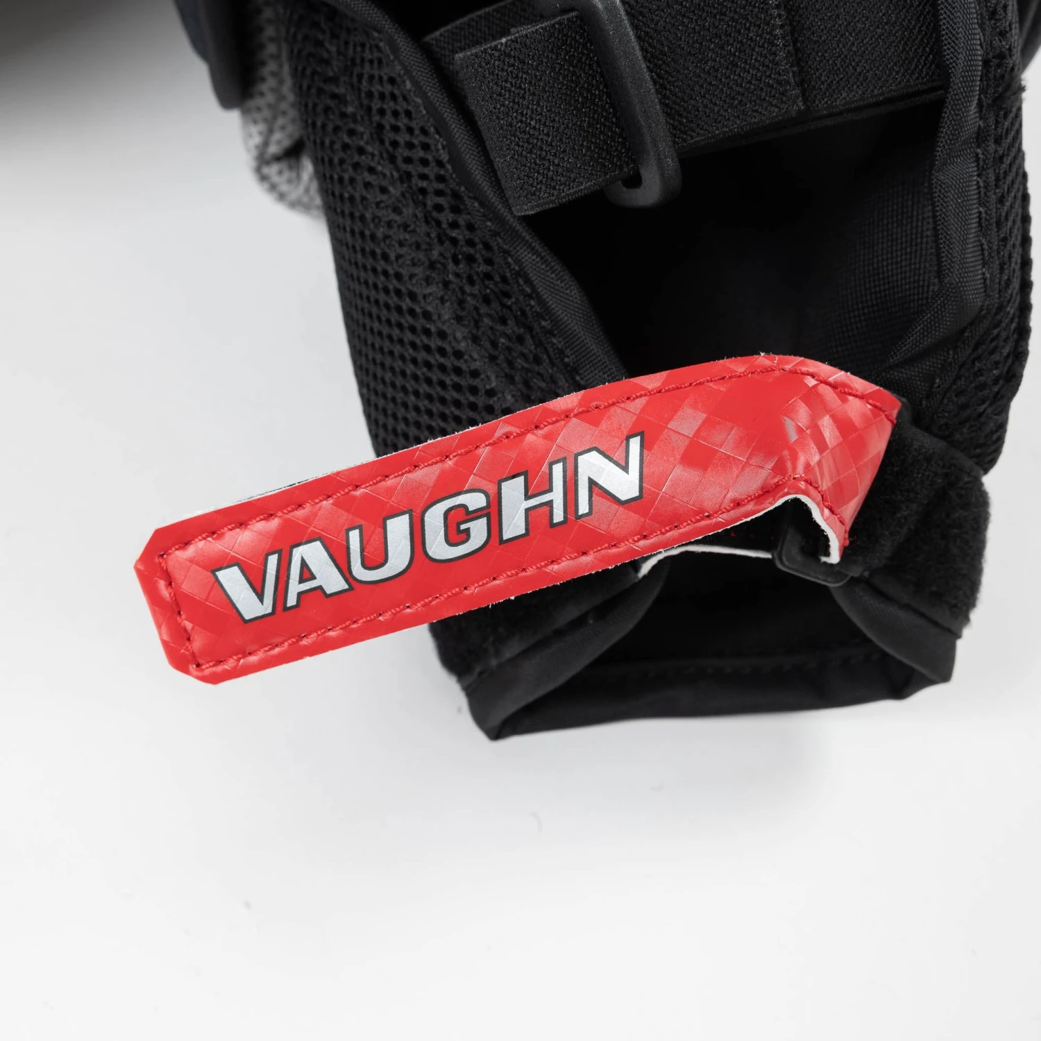 Vaughn Ventus SLR3 Pro Senior Chest & Arm Protector 15 Vaughn Ventus SLR3 Pro Senior Chest & Arm Protector - Image 13