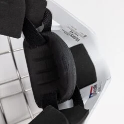 Victory V2 Junior Goalie Mask -Baue Hockey Shop victory helmets goalie masks victory v2 junior goalie mask 30539942461506