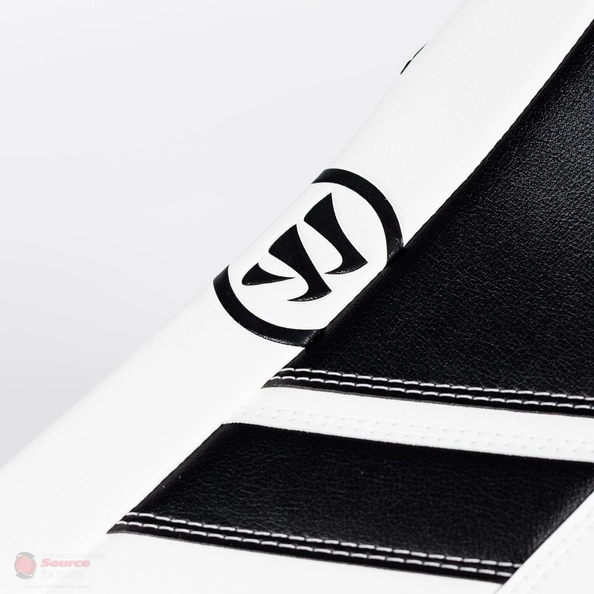 Warrior Ritual GT2 Senior Goalie Blocker 4 Warrior Ritual GT2 Senior Goalie Blocker - Image 2