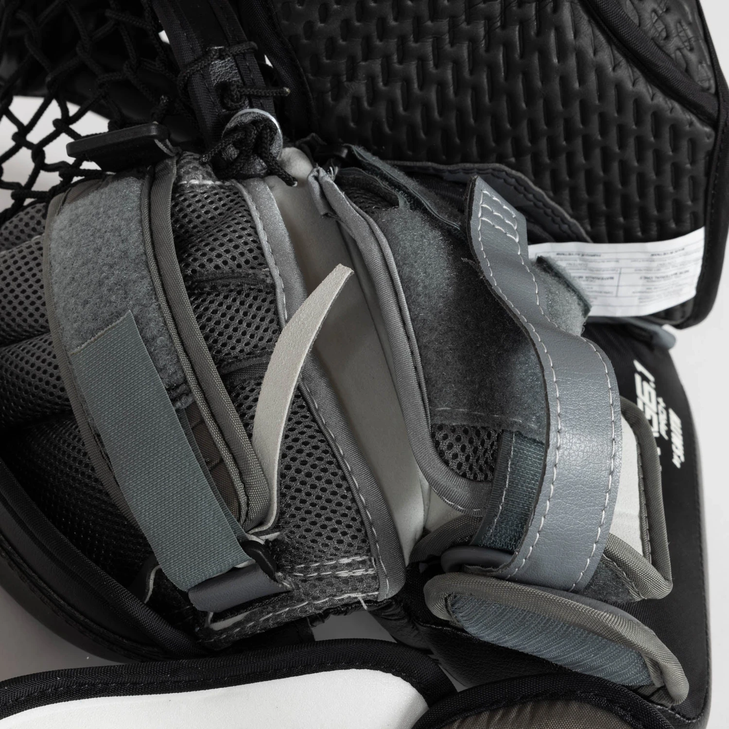 Warrior Ritual G6.1 Pro+ Senior Goalie Catcher 15 Warrior Ritual G6.1 Pro+ Senior Goalie Catcher - Image 13