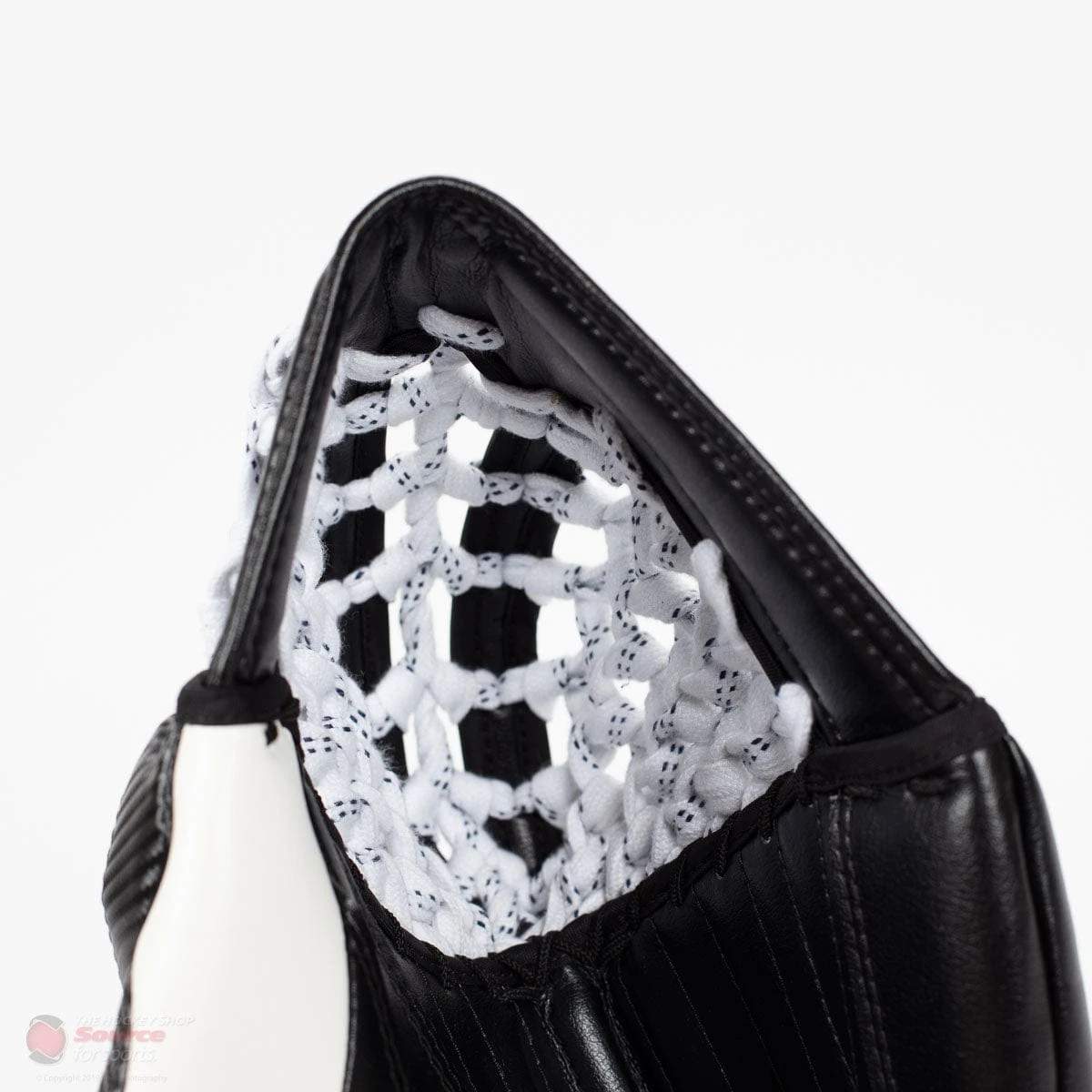 Warrior Ritual GT2 Intermediate Goalie Catcher - Source Exclusive 5 Warrior Ritual GT2 Intermediate Goalie Catcher - Source Exclusive - Image 3