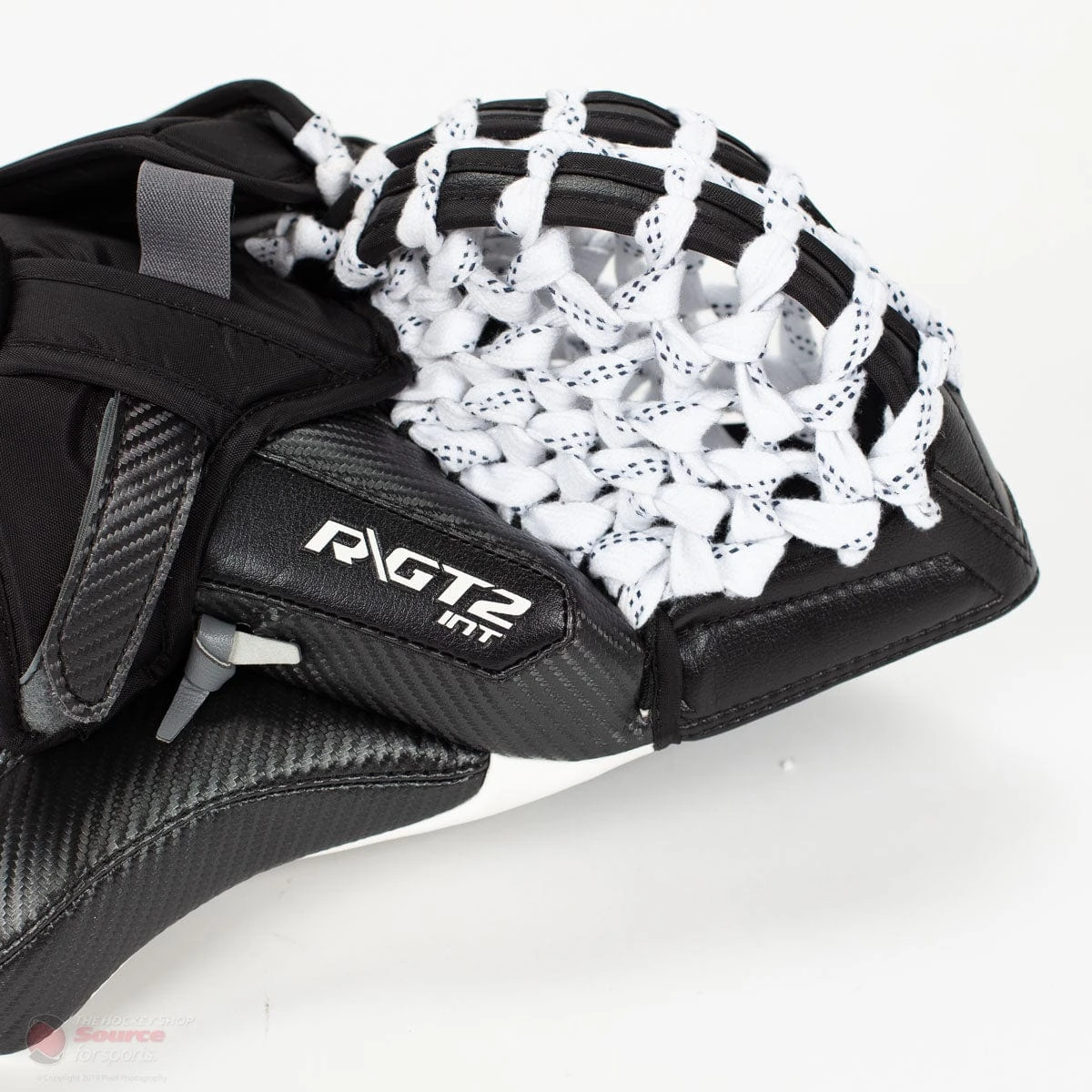 Warrior Ritual GT2 Intermediate Goalie Catcher - Source Exclusive 6 Warrior Ritual GT2 Intermediate Goalie Catcher - Source Exclusive - Image 4