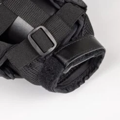 Warrior Ritual X4 E Junior Chest & Arm Protector -Baue Hockey Shop warrior chest protectors warrior ritual x4 e junior chest arm protector 30400023003202