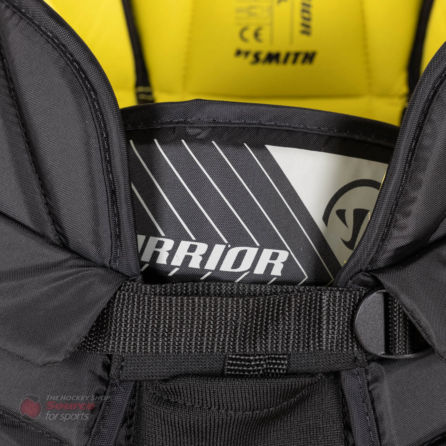 Warrior Ritual X3 E Intermediate Goalie Pants 6 Warrior Ritual X3 E Intermediate Goalie Pants - Image 4