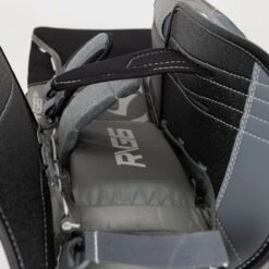 Warrior Ritual G6 E+ Junior Goalie Leg Pads -Baue Hockey Shop warrior leg pads warrior ritual g6 e junior goalie leg pads 29086630215746